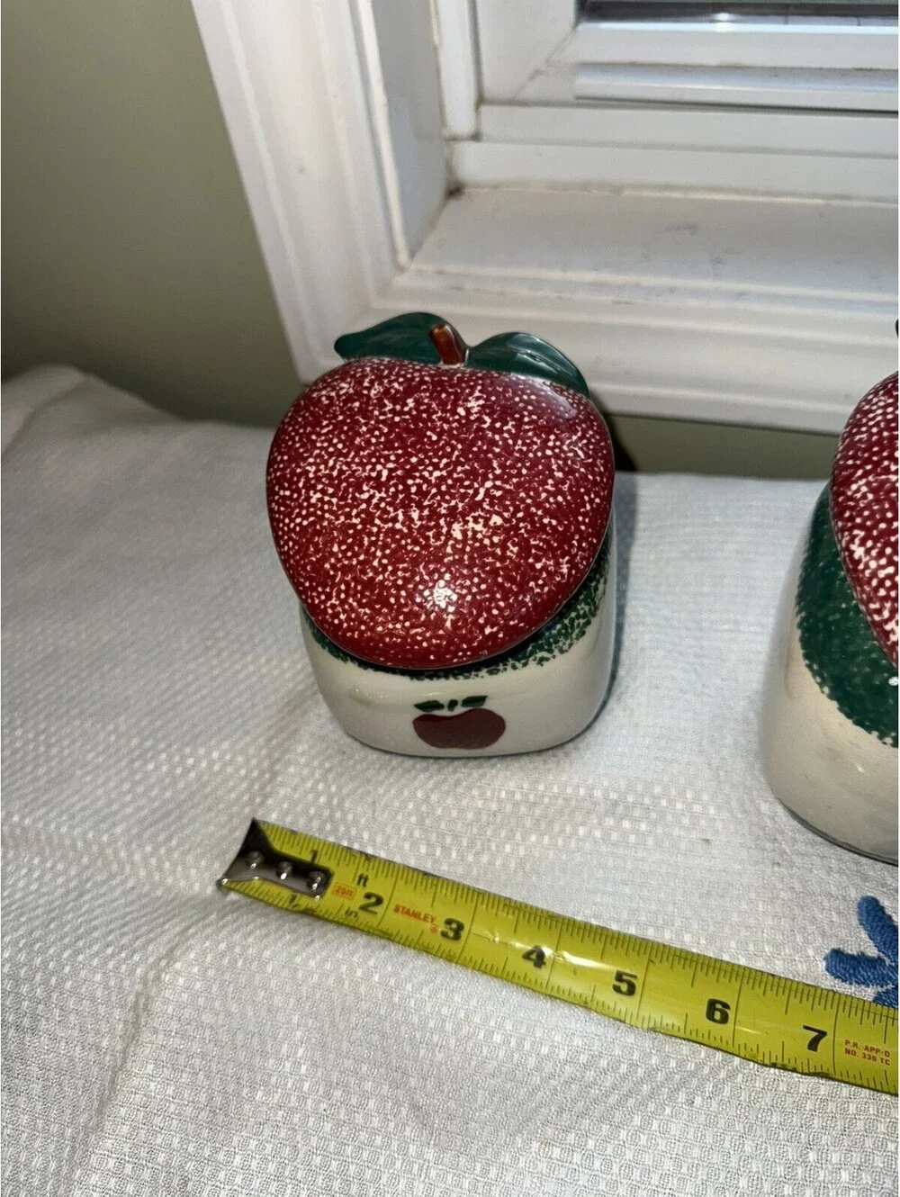 Ceramic Apple Pattern Kitchen Canister Set, creamer set; 5 pc Cream Red Green